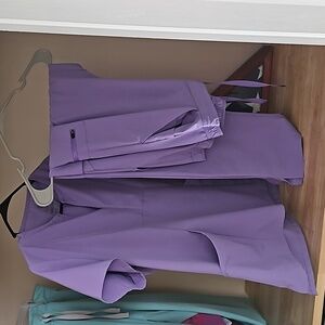 Adar Pro Lavender Scrub Set